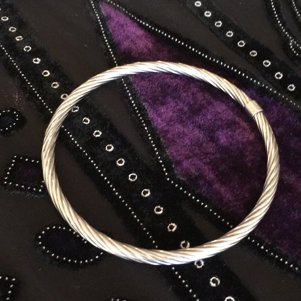 Silver Bangle - Picture 2 of 3